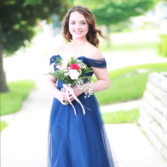 Navy blue tulle bridesmaid dress - Picture 3 of 4
